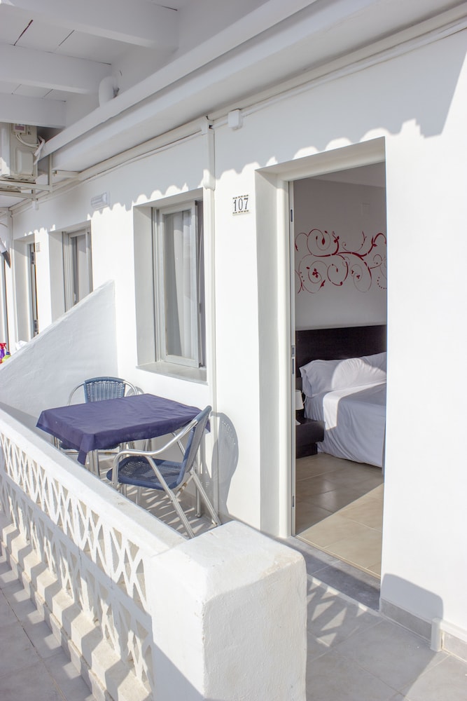 Hostal Alba 6/50