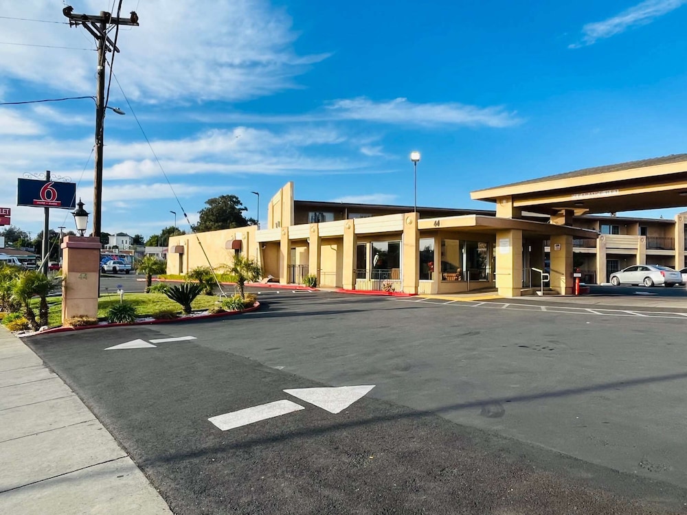 Motel6 Vallejo, CA - Napa Valley in VALLEJO - CA