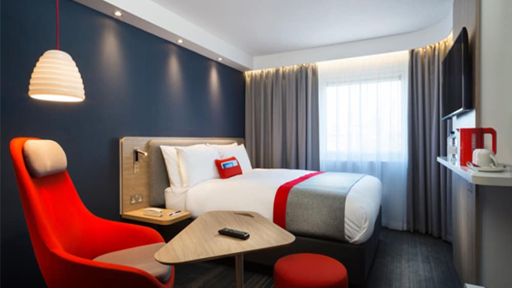 Holiday Inn Express Nice - Grand Arenas 11/71