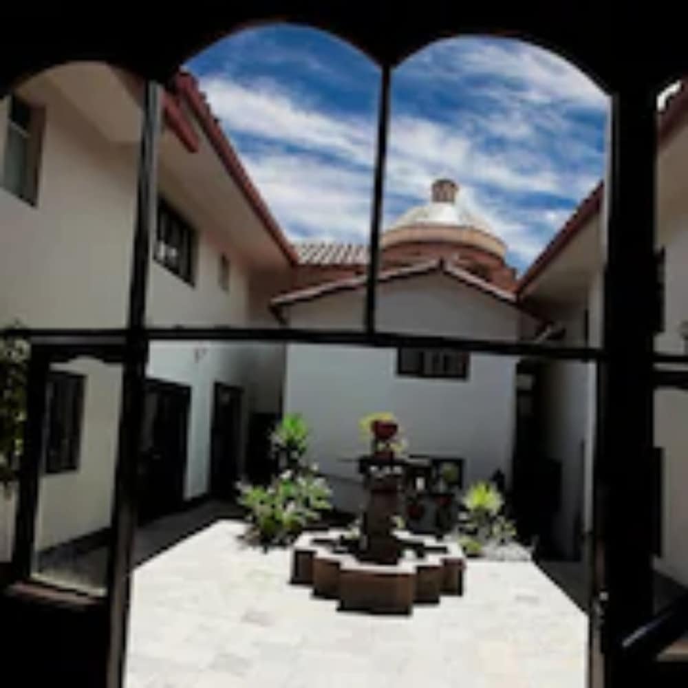 Hotel Santa Maria 31/32