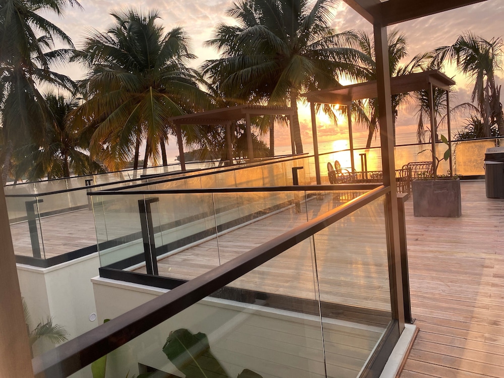 TOA Hotel & Spa 42/58