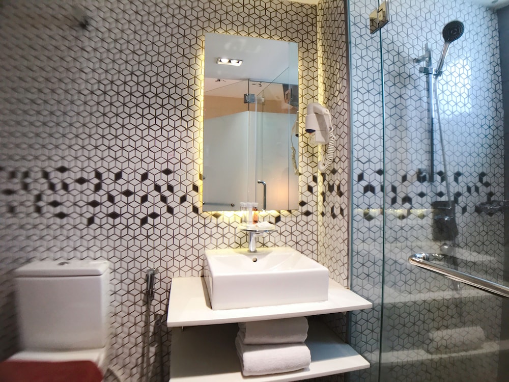 Melange Boutique Hotel 34/37