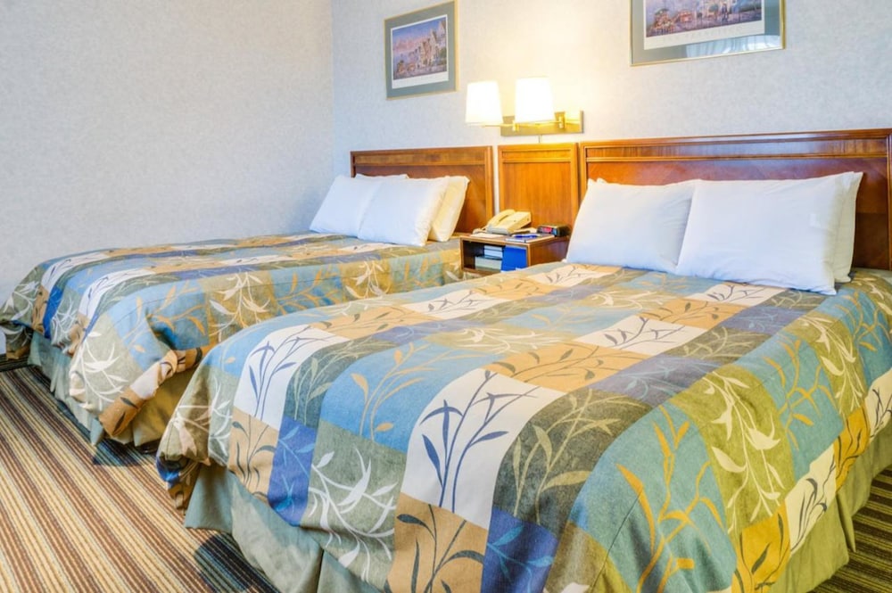 Francisco Bay Inn 27/42