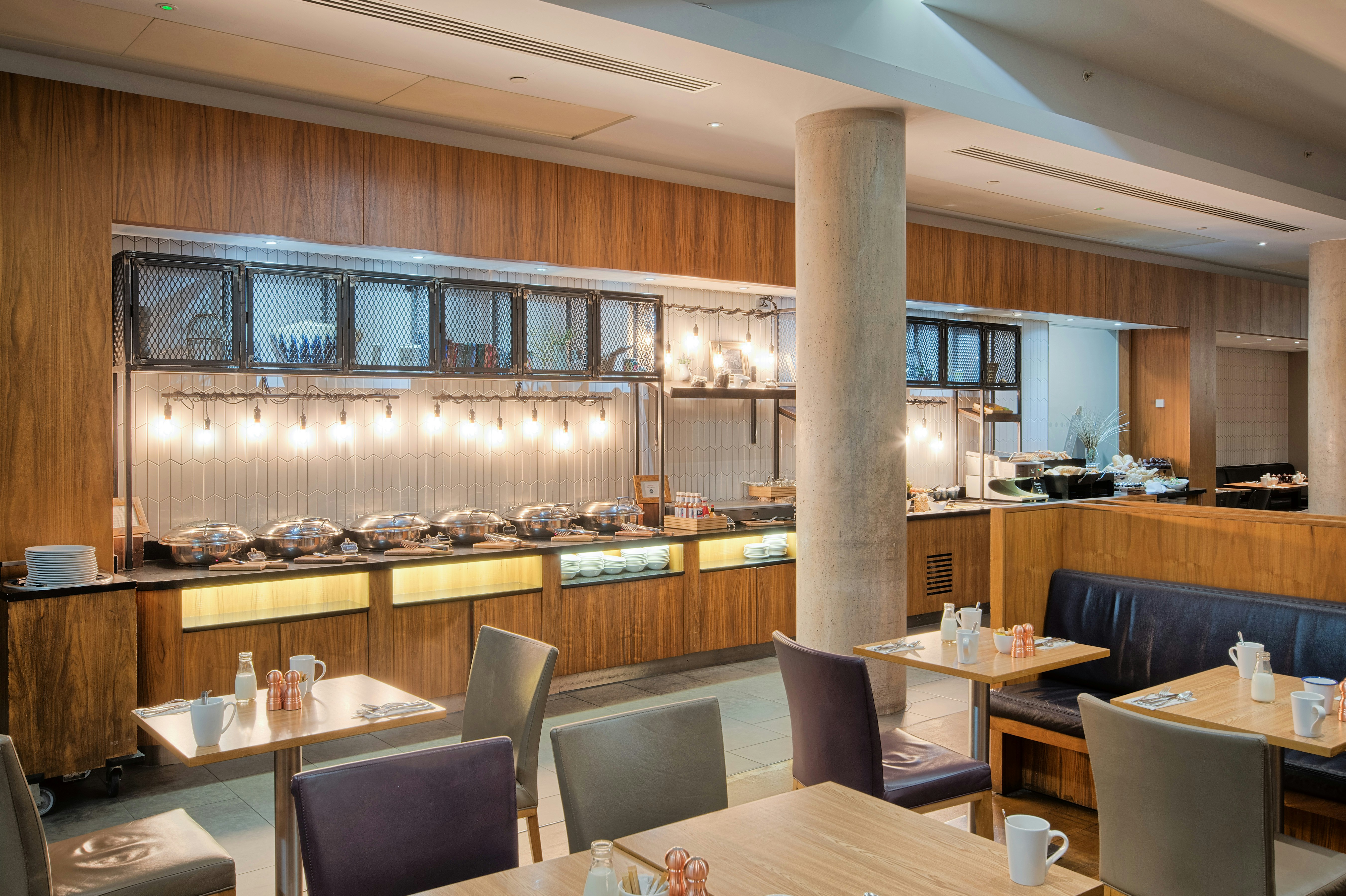 DoubleTree by Hilton Leeds City Centre 34/50
