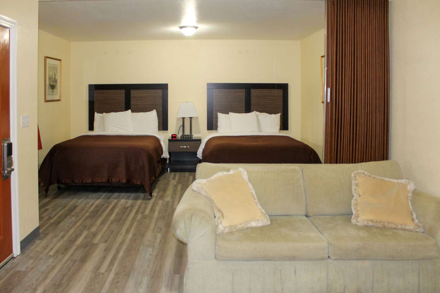 rooms