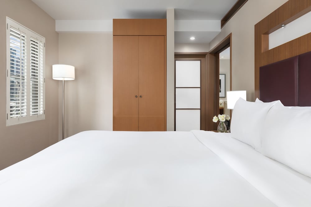 CARRIAGE HOUSE, SUITE