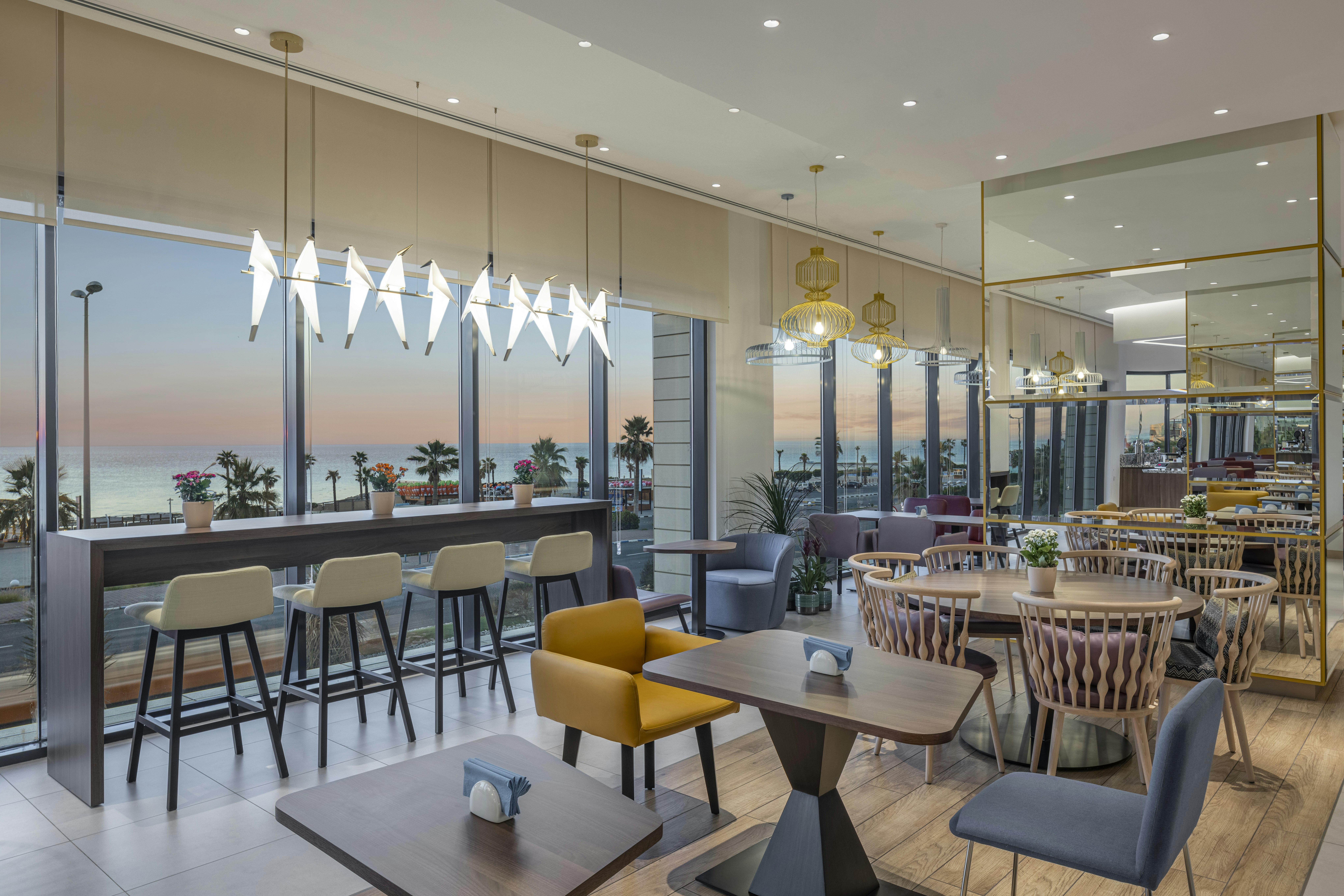 Hampton by Hilton Kuwait Salmiya 26/34