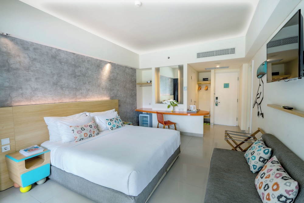 TIJILI Hotel Benoa 35/90