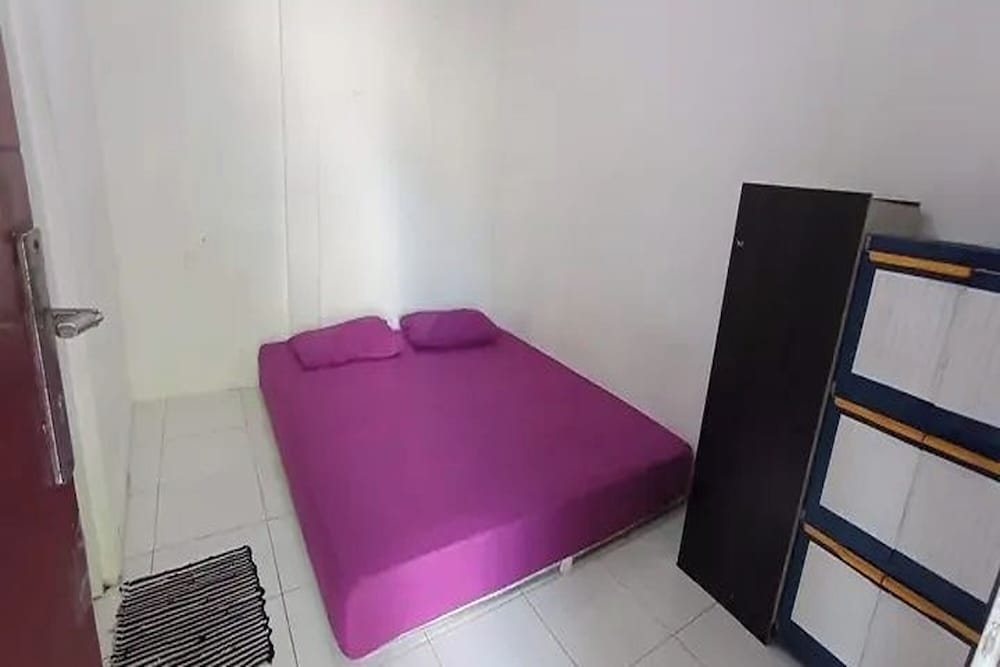 Kost 48 Surabaya 9/46