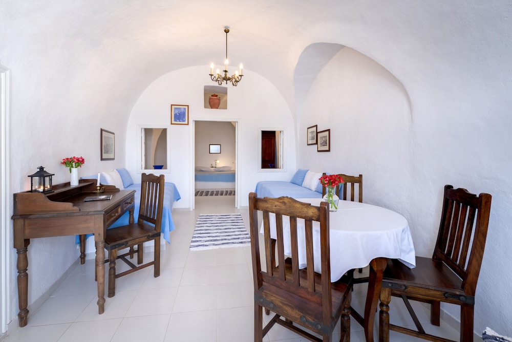 Chelidonia Traditional Villas 18/34