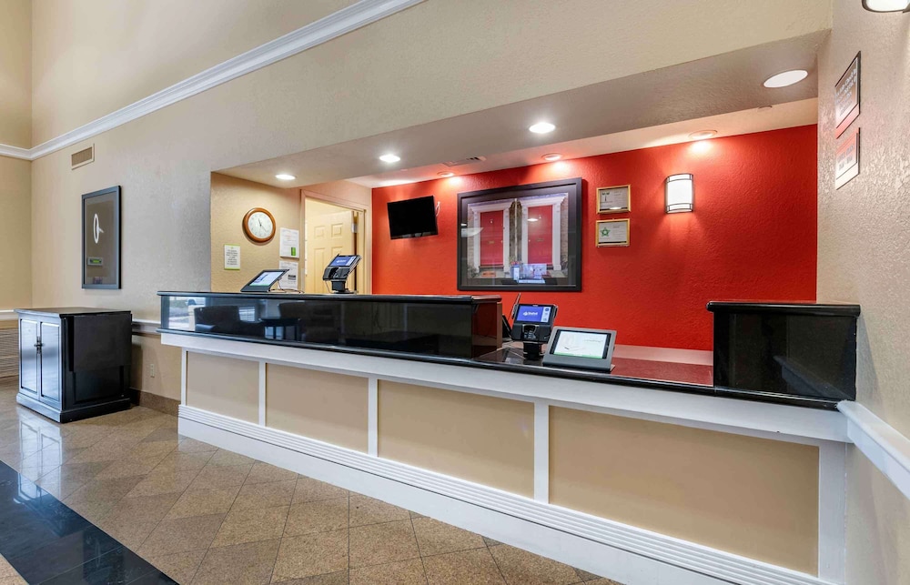 Extended Stay America Suites Orlando Southpark Commodity Cir 4/50