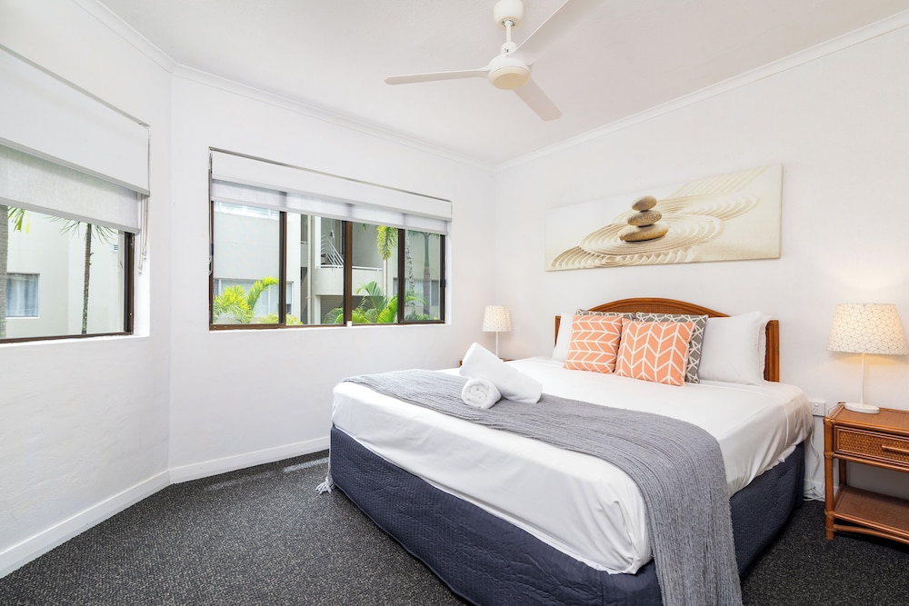 2 BEDROOMS, APARTMENT