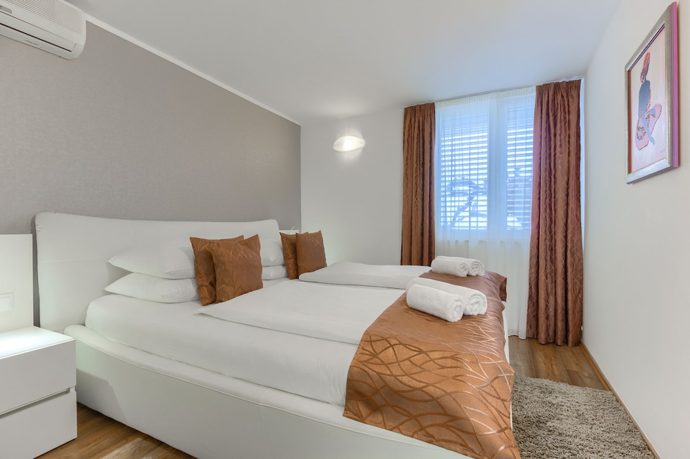 ECONOMY, DOUBLE BED, GROUND FLOOR