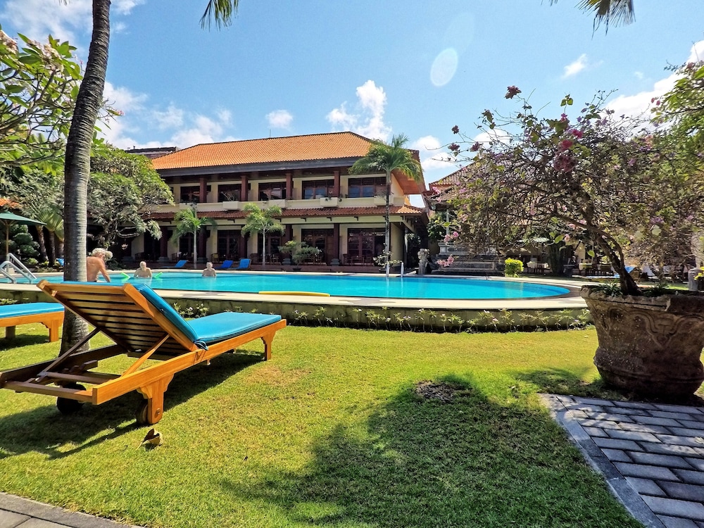 Masainn Hotel Kuta 32/41