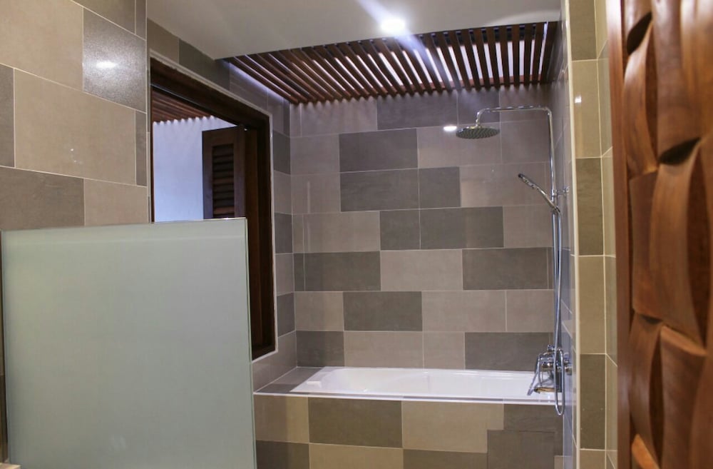 Sandy Garden Resort 32/40