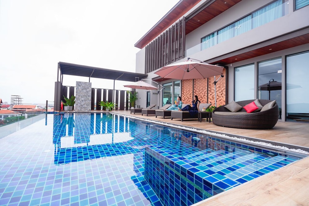 Mintra Hotel 5/48
