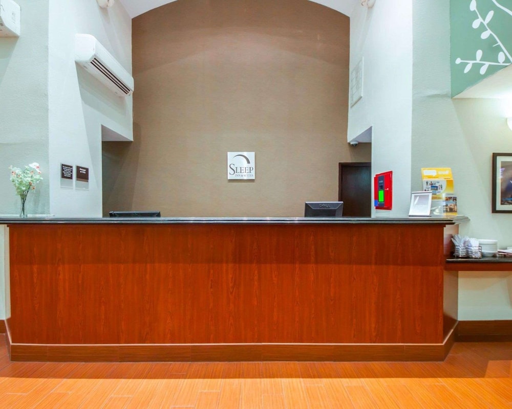 Sleep Inn & Suites Edmond Near University 7/44