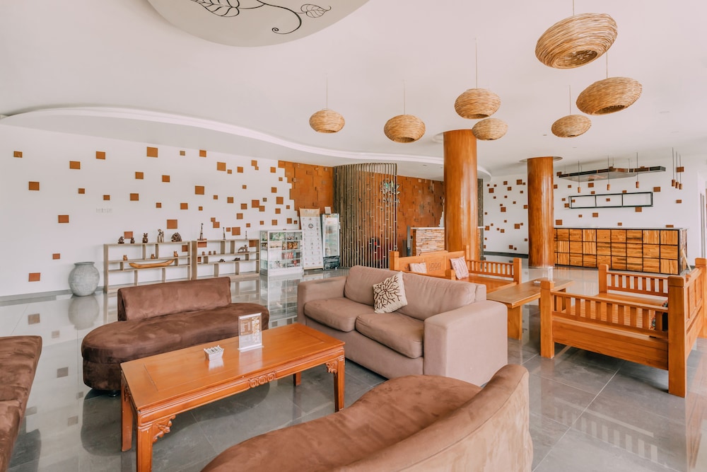 The Salak Hotel 33/45