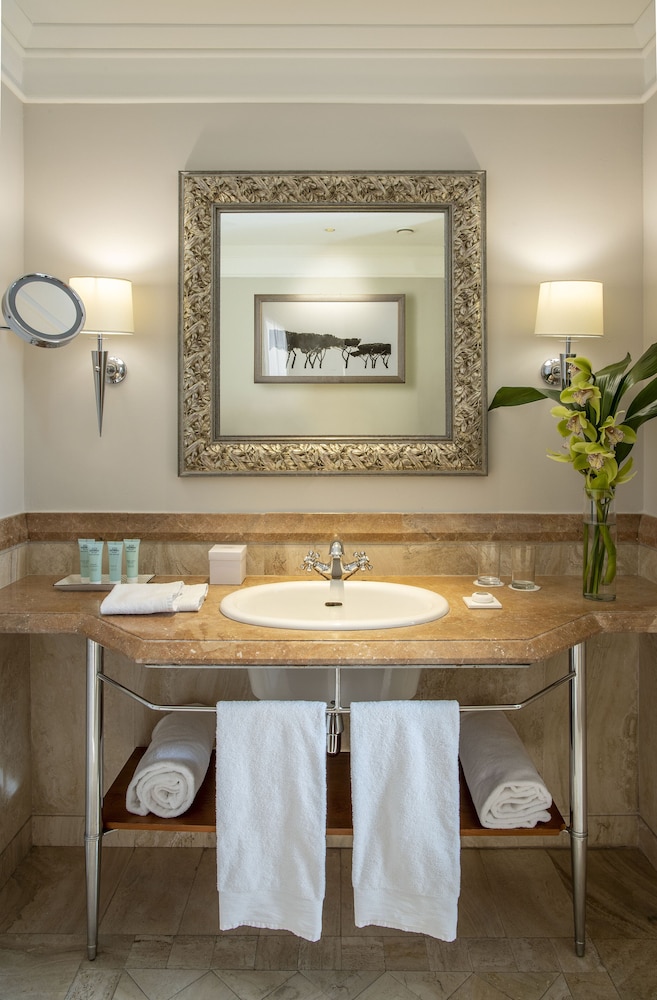 Terme Di Saturnia Spa And Golf Resort 37/85