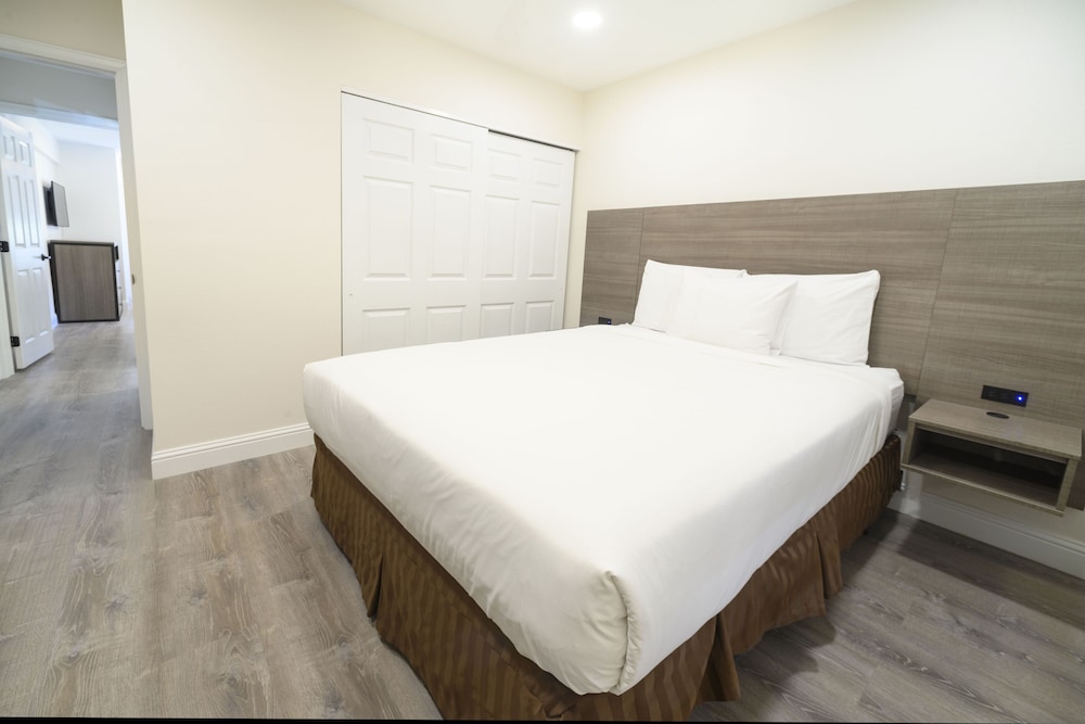 The Fold Hotels Steamboat Springs 20/65