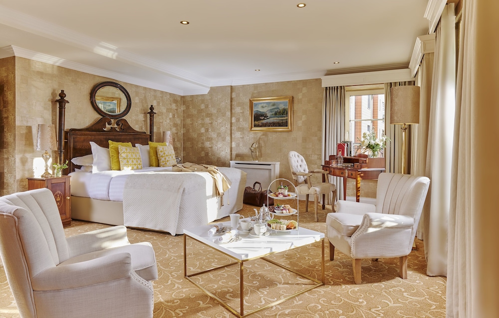 Killarney Royal Hotel 38/58