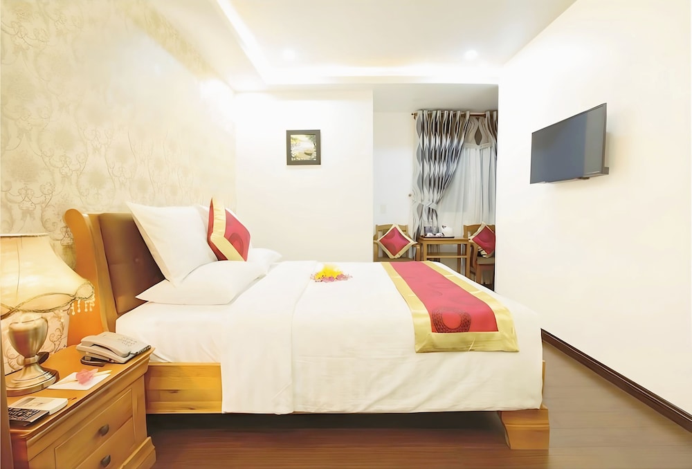 The Airport Hotel 26/47