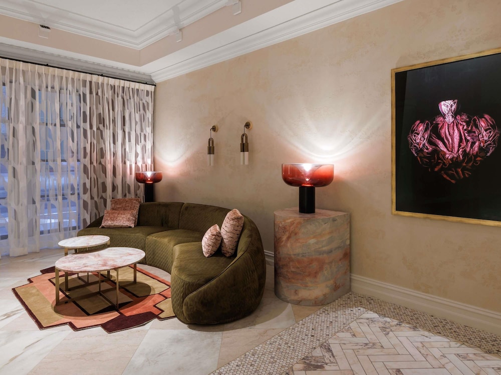 The Sebel Melbourne Flinders Lane 35/55