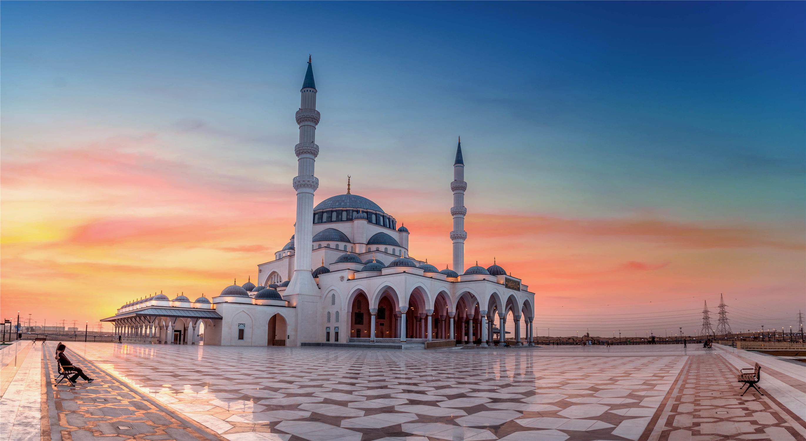 Occidental Sharjah Grand 41/50