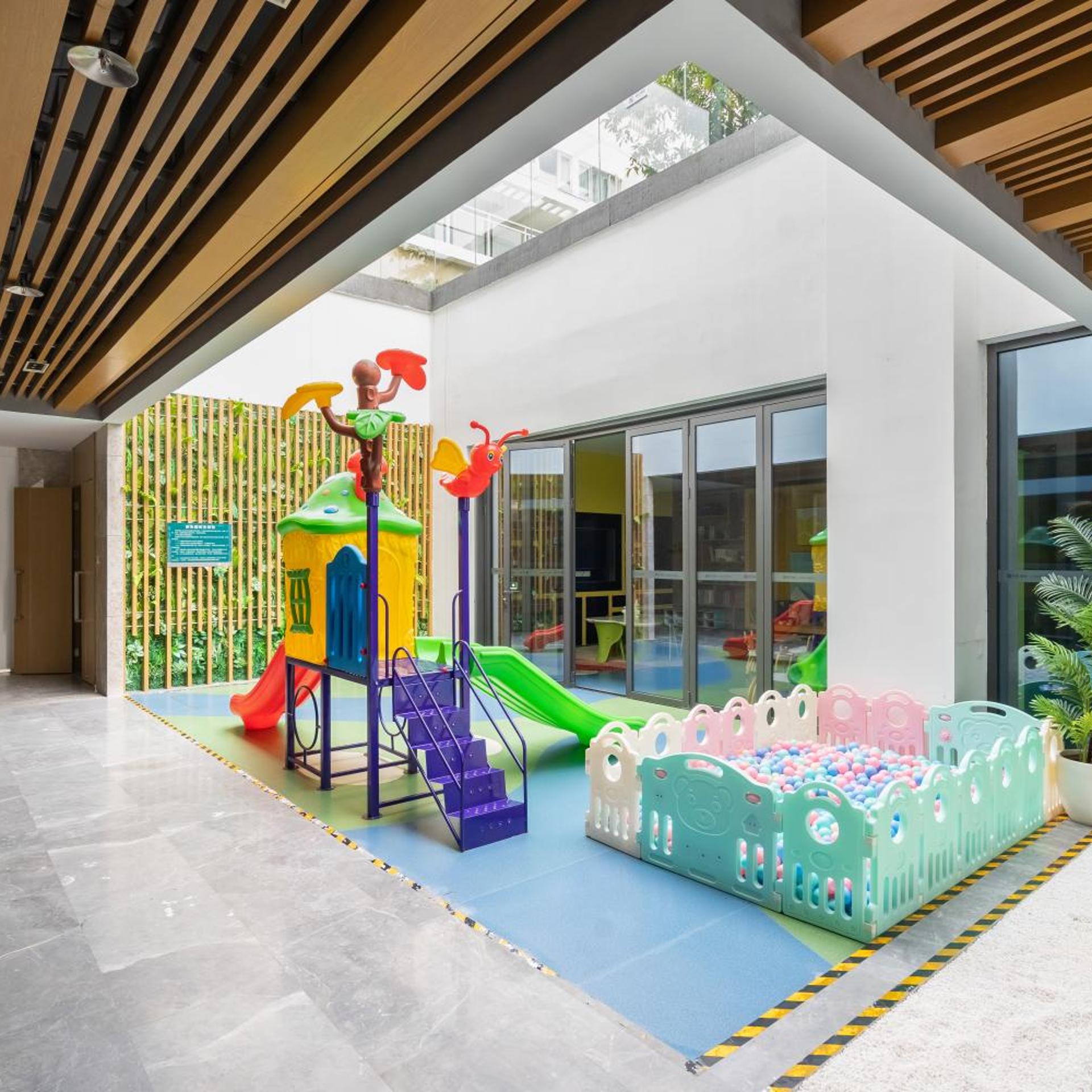 Yj Residence Poly Sanya 67/74