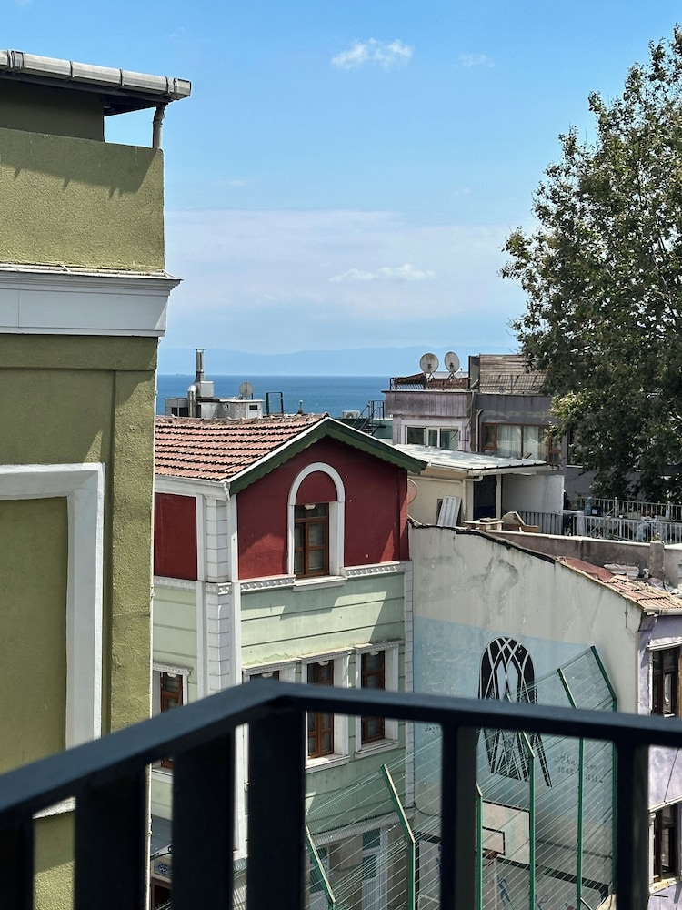 Hotel Ravi Istanbul 8/58