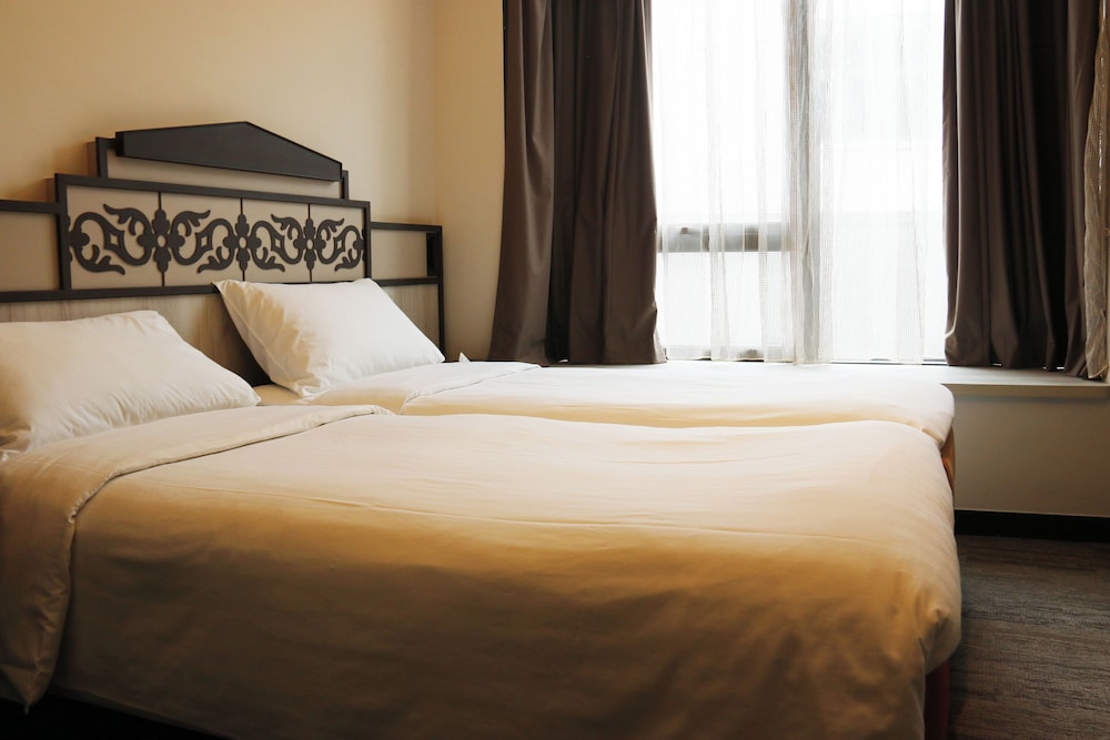 Aqueen Prestige Hotel Lavender 5/26