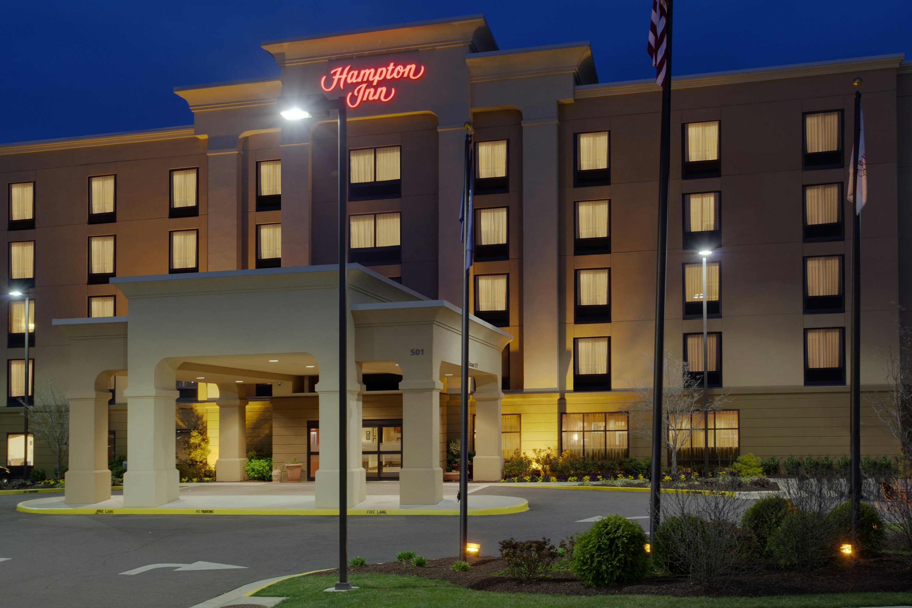 Hampton Inn Warrenton 2/52