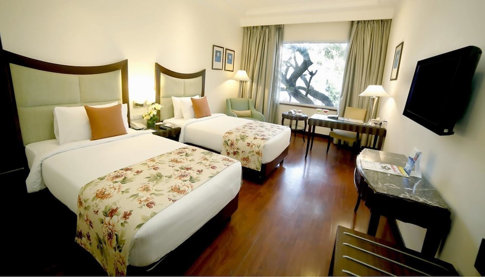 The Muse Sarovar Portico, Nehru Place 16/42