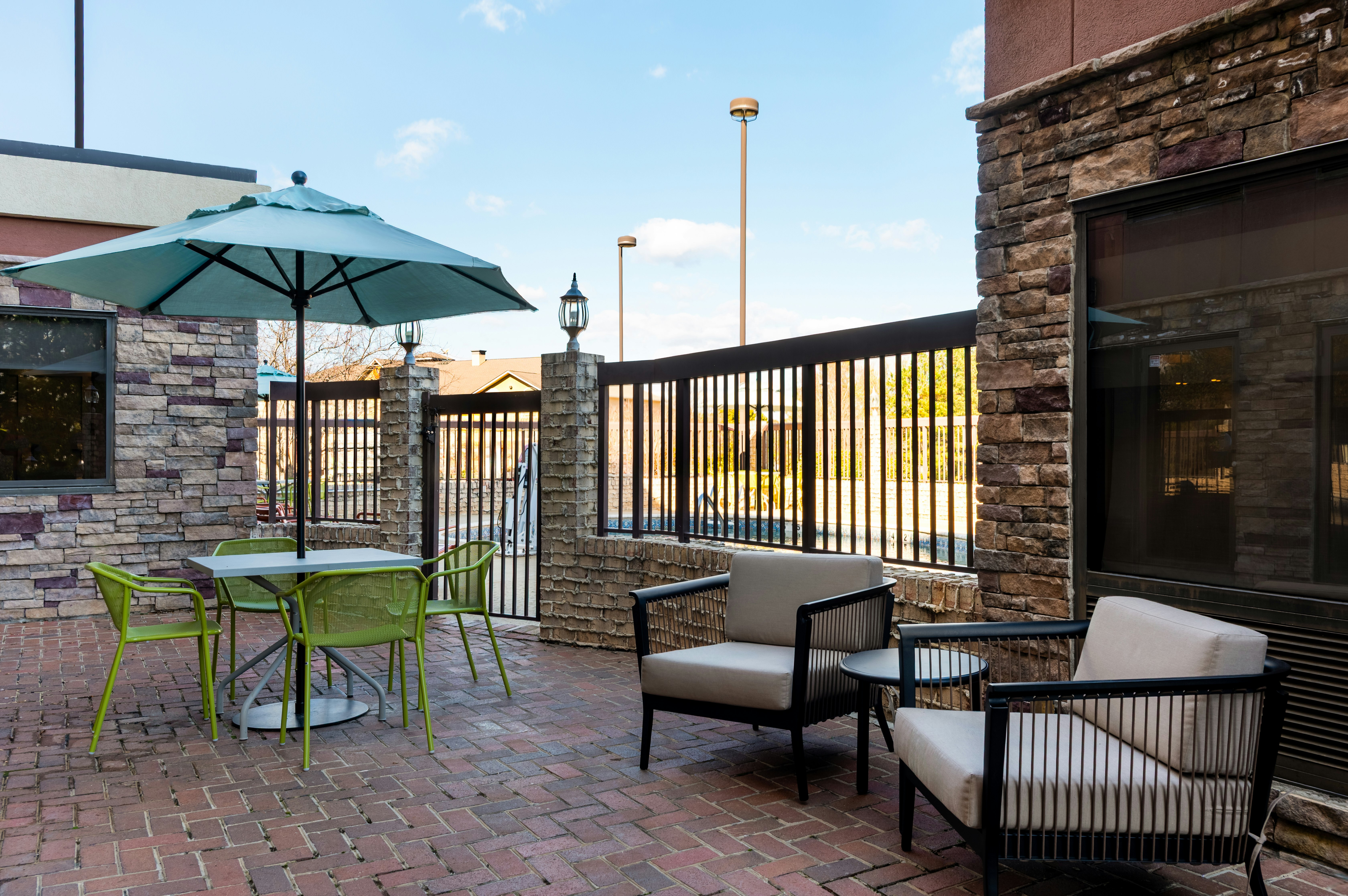 Hampton Inn South Hill 14/18
