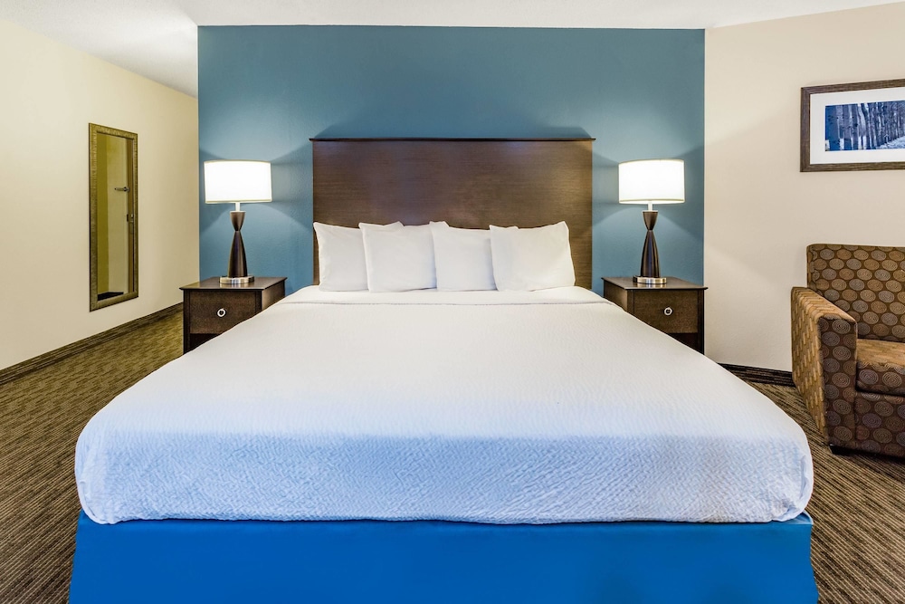 Americinn By Wyndham Hotel And Suites Long Lake 23/50