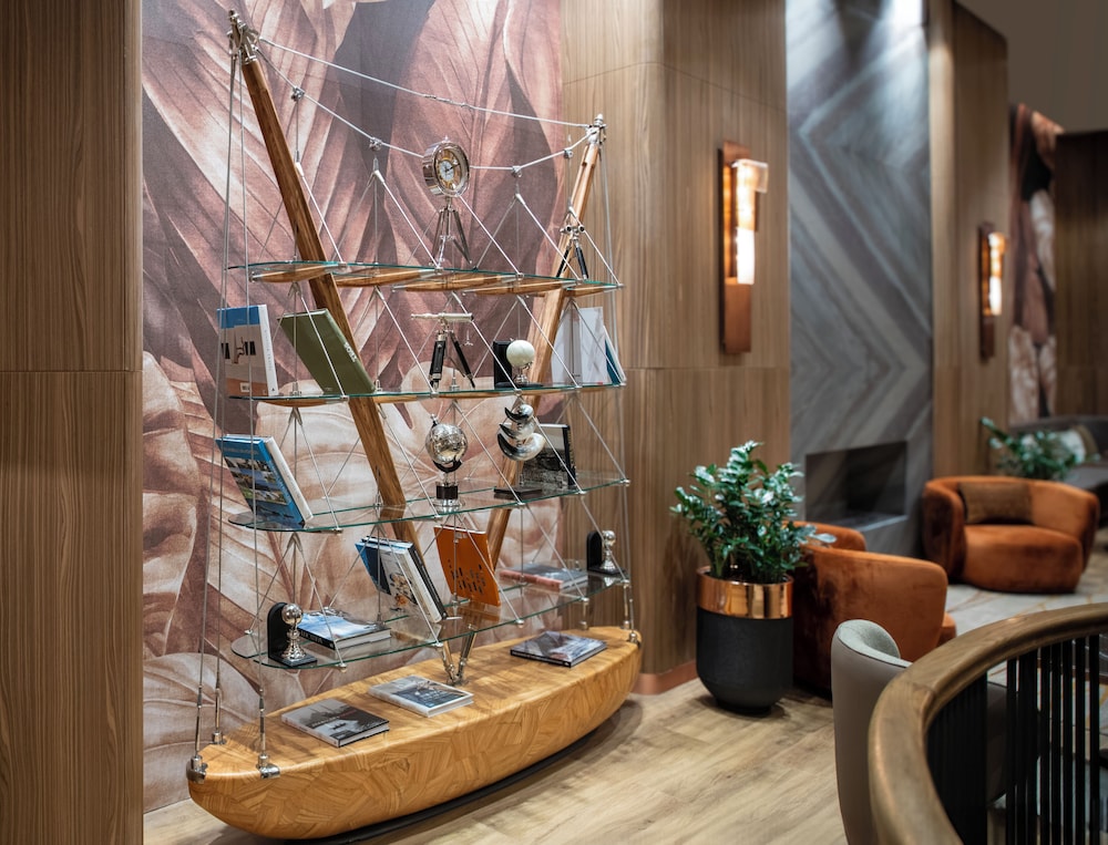 Movenpick Living Istanbul Saklivadi 41/59