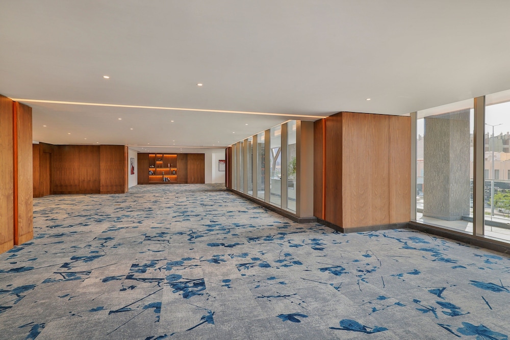 Jeddah Marriott Hotel Madinah Road 42/70