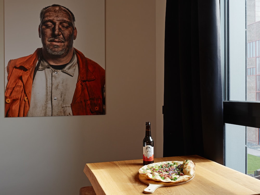 hotel friends Zeche Zollverein Essen 4/33