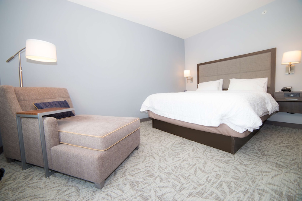 Hampton Inn Atlantic City Absecon 18/48