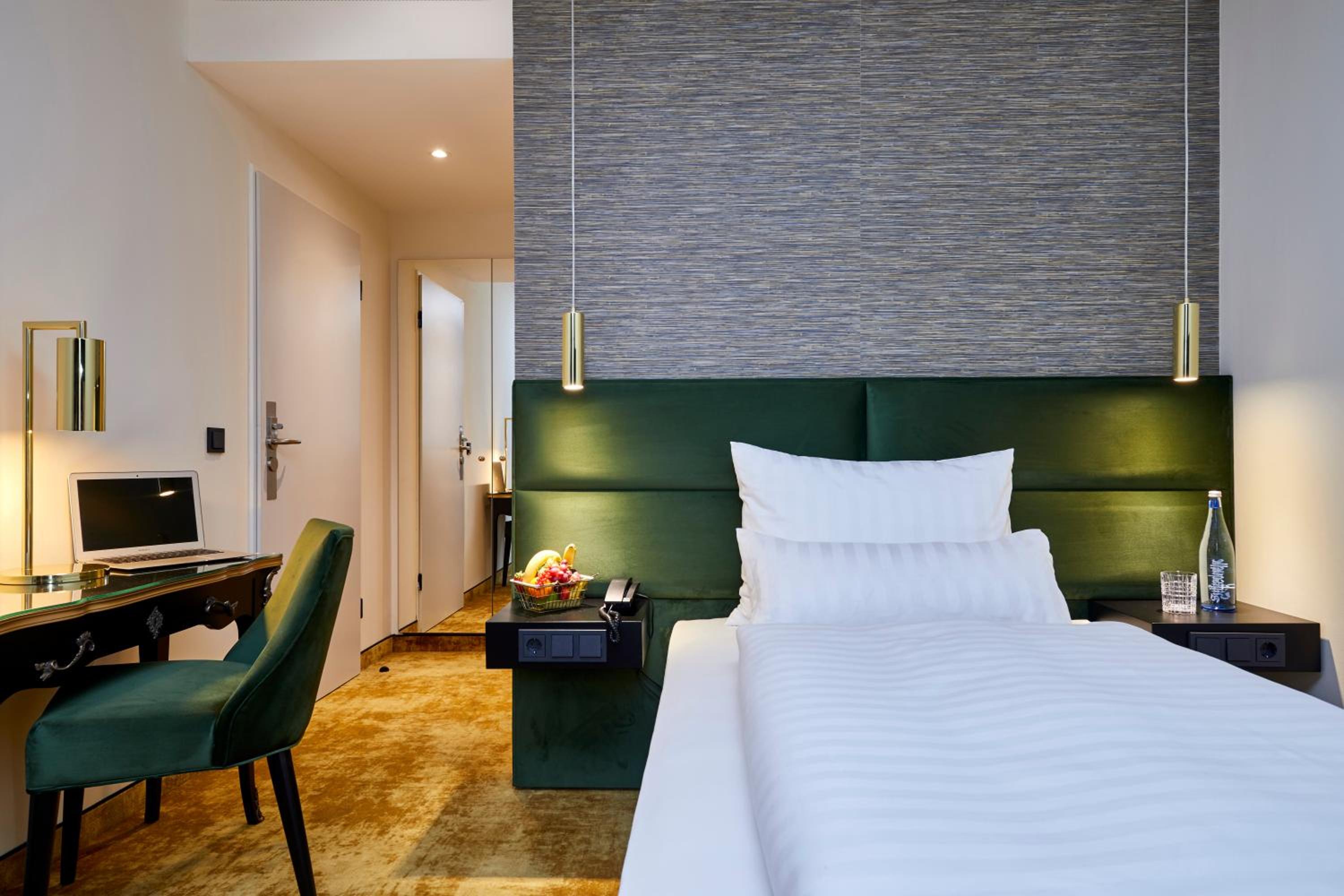 Comfort, Single, Das Carls Hotel 4/6