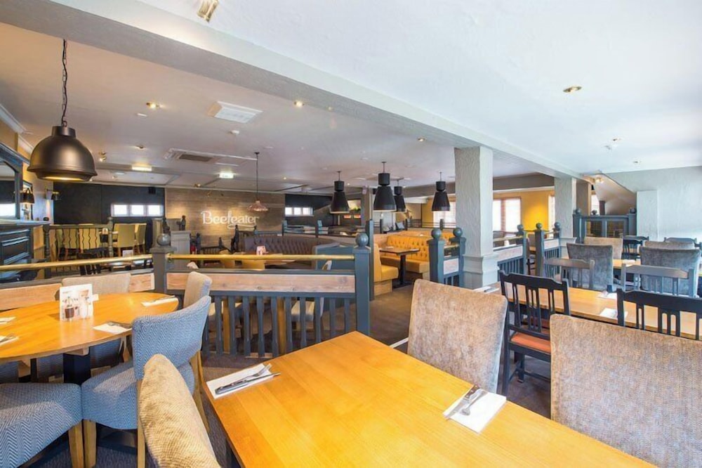 Premier Inn Cardiff West 41/60