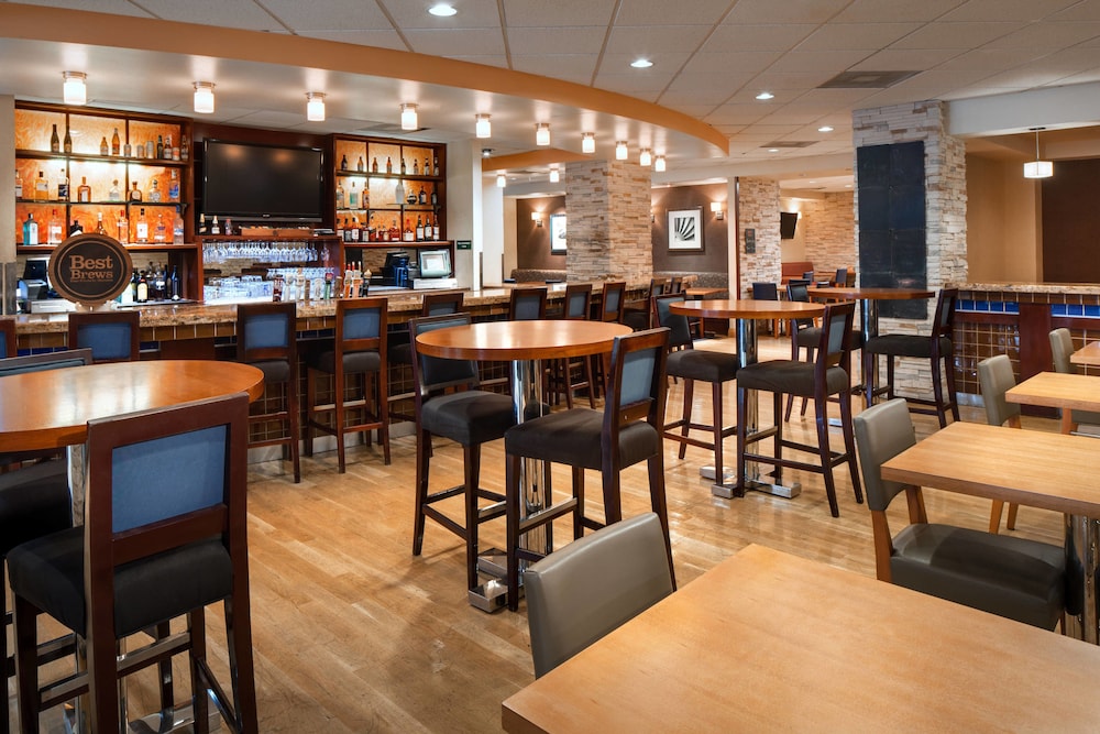 Four Points by Sheraton Los Angeles International Airport 20/33