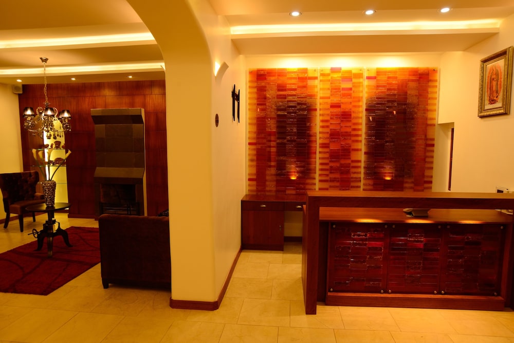 HOTEL BOUTIQUE MARQUIZ 17/57