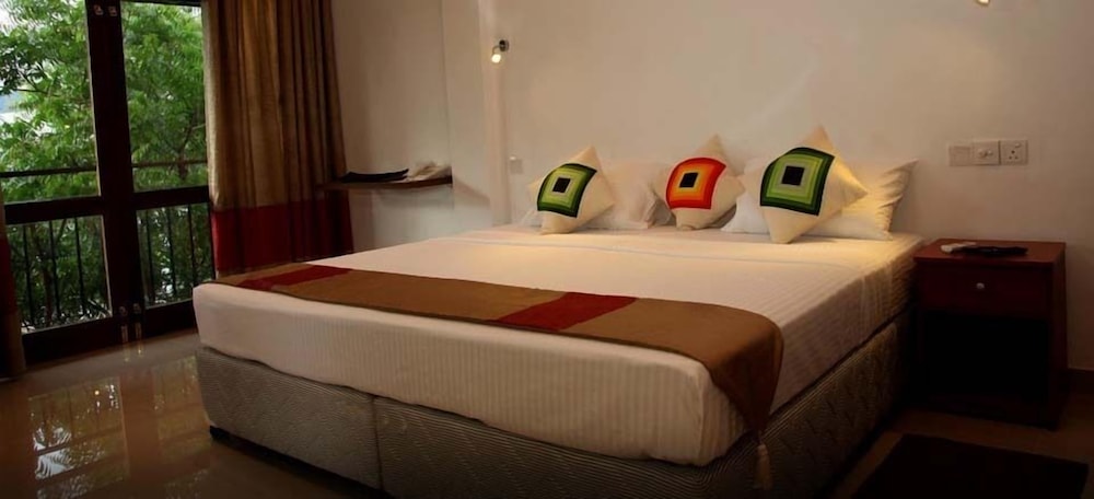 Magampura Eco Village Resort 6/24