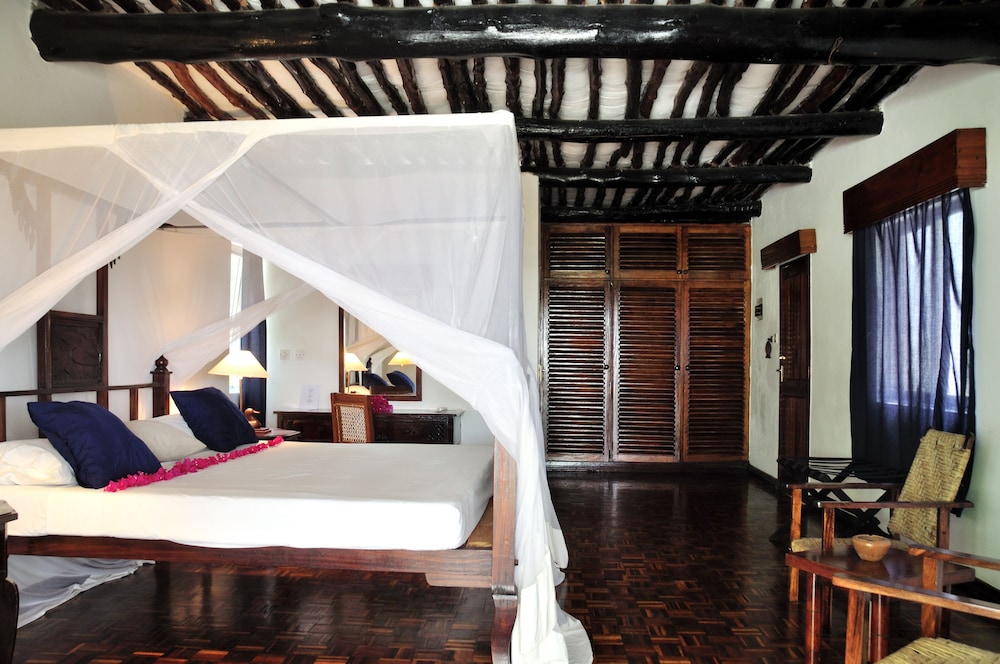 Barracuda Inn Resort 13/51