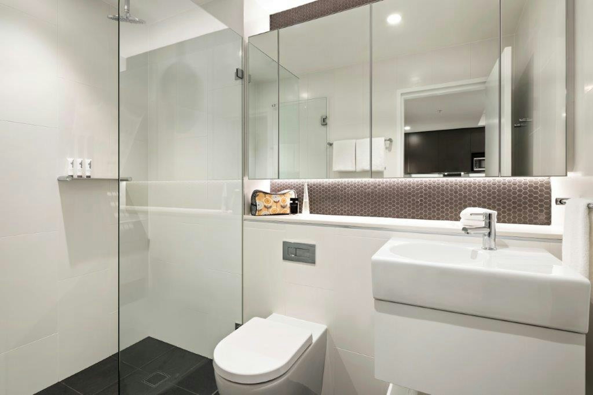 Quest North Sydney 16/17