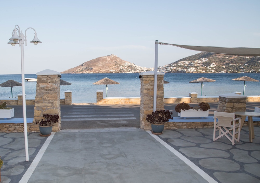 ALEA MARE HOTEL 64/67