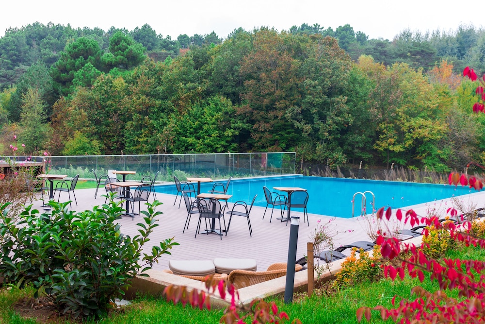 Park Inn By Radisson Istanbul Airport Odayeri in Eyupsultan