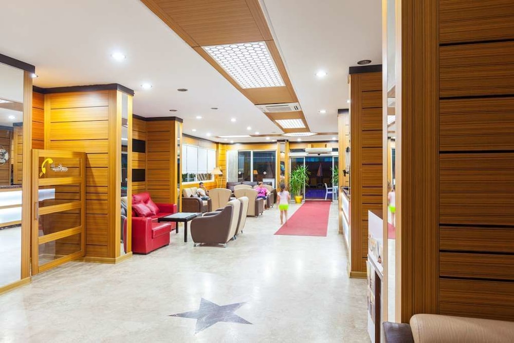 Galaxy Beach Hotel 13/72