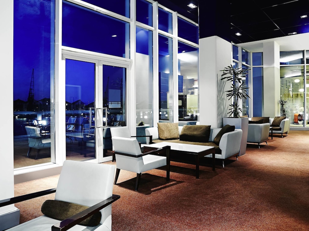 Novotel London Excel 40/60